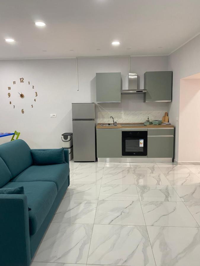 Isla Home Наполи Екстериор снимка