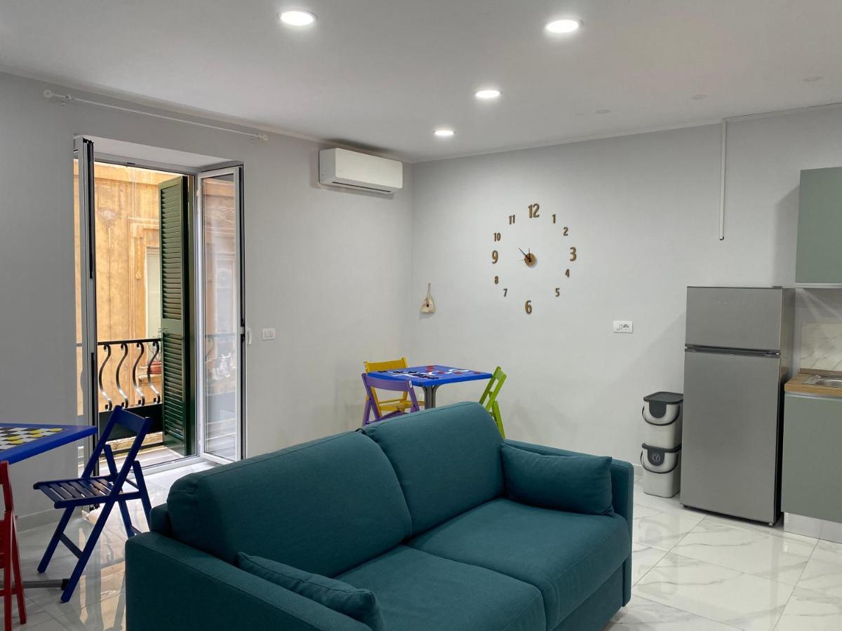 Isla Home Наполи Екстериор снимка